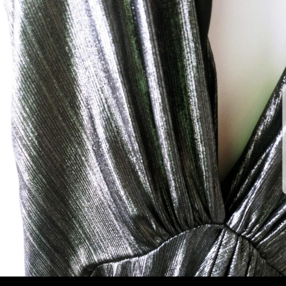 Katie May twisted silver dress - Picture 6 of 8